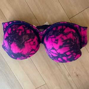 Victoria’s Secret PINK Strapless Bra